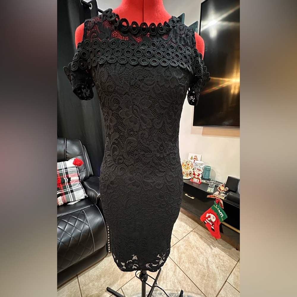 Elegant Black Lace Dress from Papaya